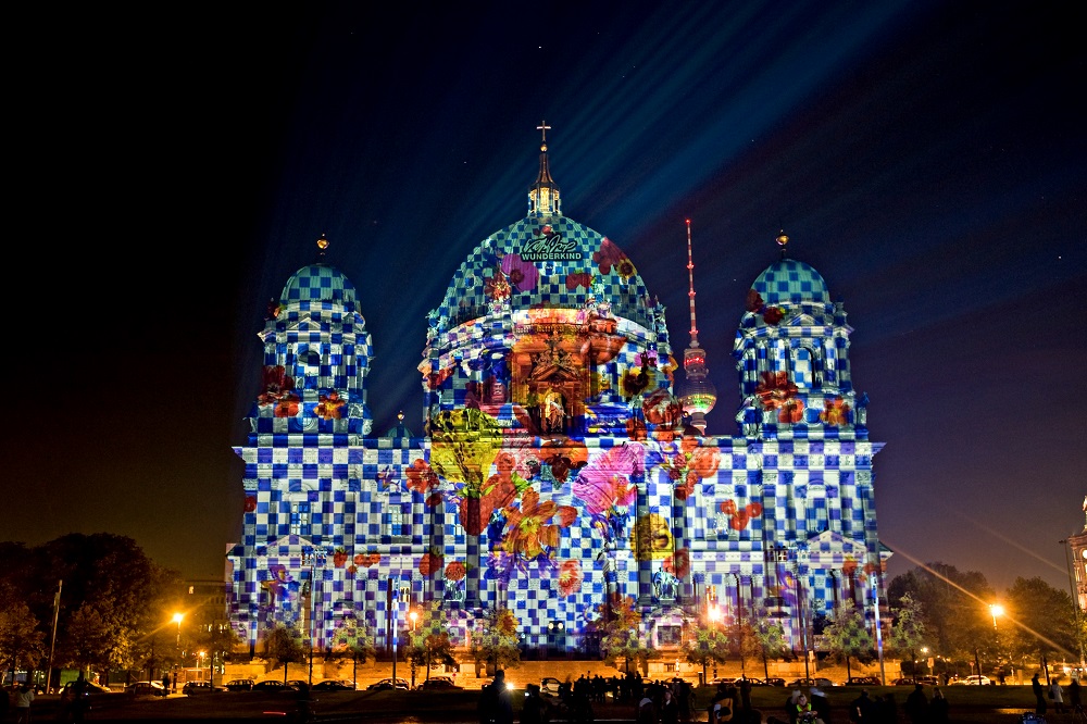 Berliner Dom - "Der Dom trägt neue Kleider" - 2010