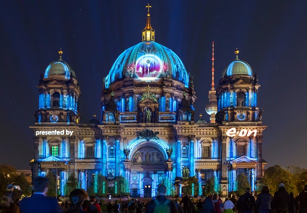 Berliner Dom - World Champonship of Projection Mapping presented by E.ON Berliner Dom - World Champonship of Projection Mapping presented by E.ON