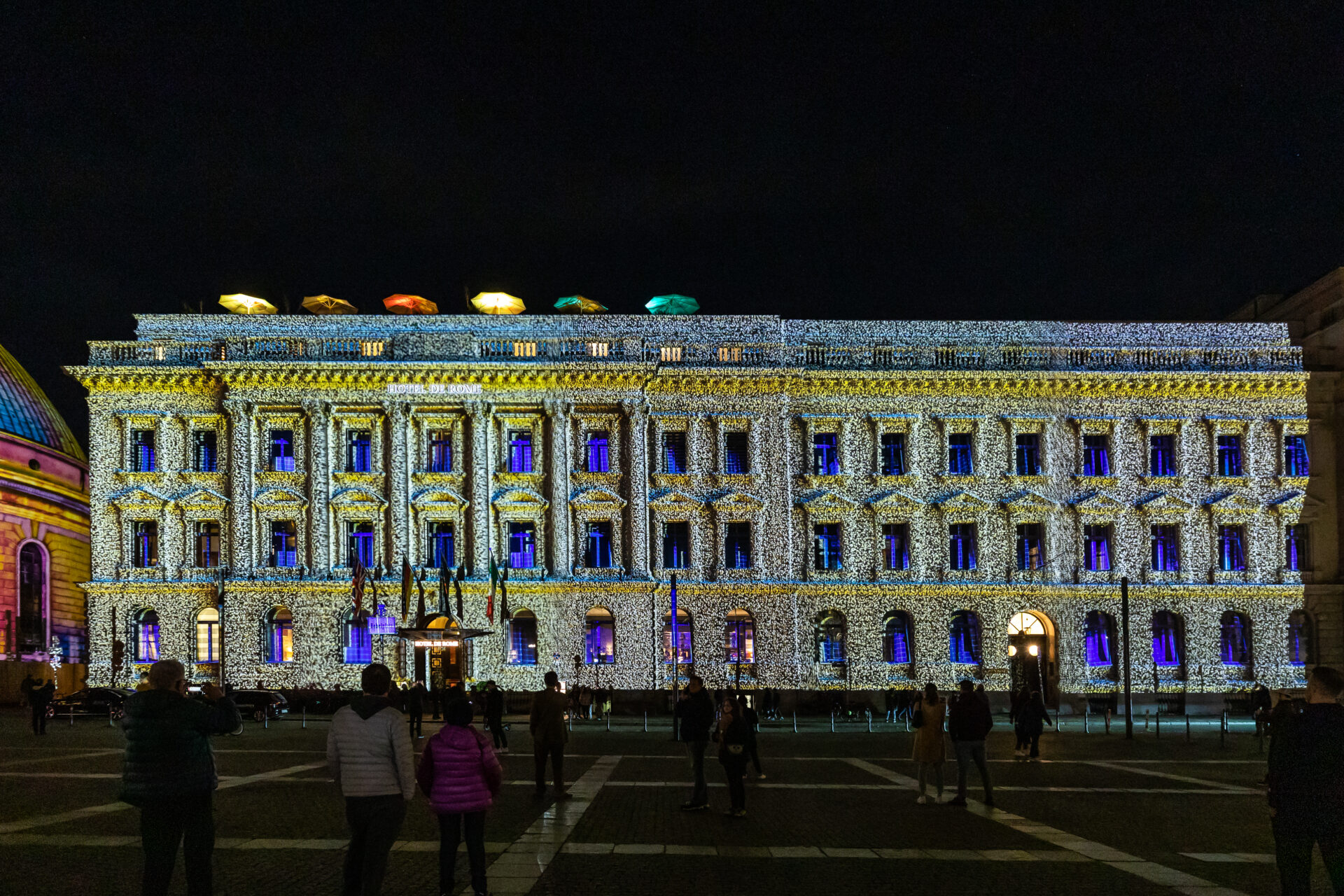 2022