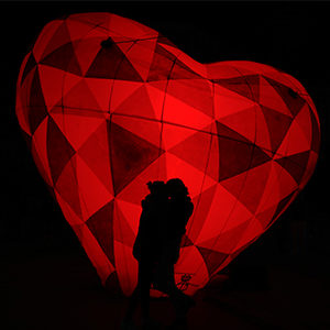 heart potsdamer platz 300x300